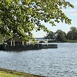 Kawalerka Z Widokiem Na Jezioro Ełk