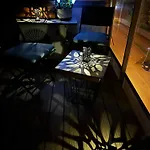 Kawalerka Z Widokiem Na Jezioro Lejlighed