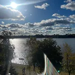 Kawalerka Z Widokiem Na Jezioro *